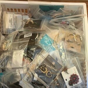 Unlisted Clearance Earrings…. thank you for your purchase. Stay beautiful.